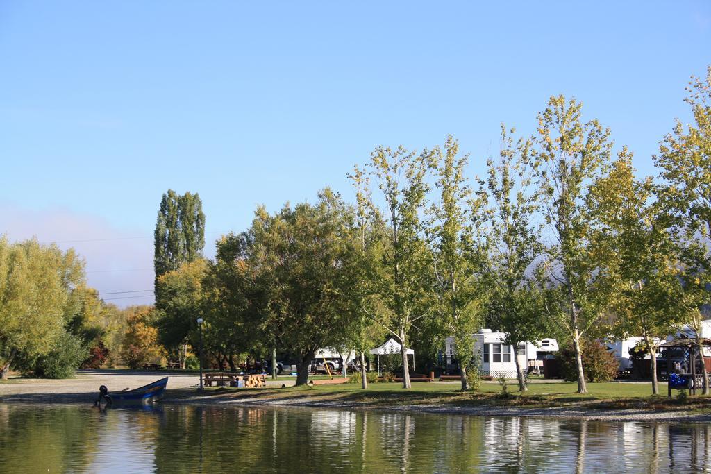Robert'S Roost Rv Park Resort Quesnel Buitenkant foto