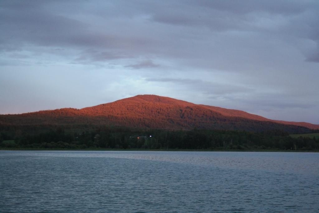 Robert'S Roost Rv Park Resort Quesnel Buitenkant foto