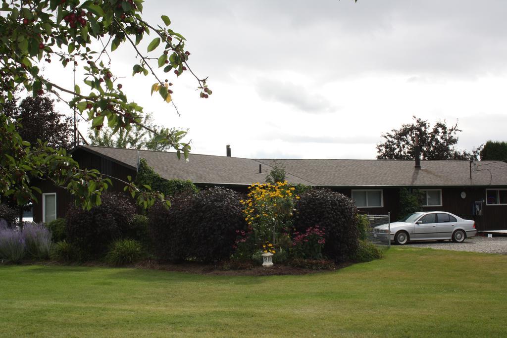 Robert'S Roost Rv Park Resort Quesnel Buitenkant foto