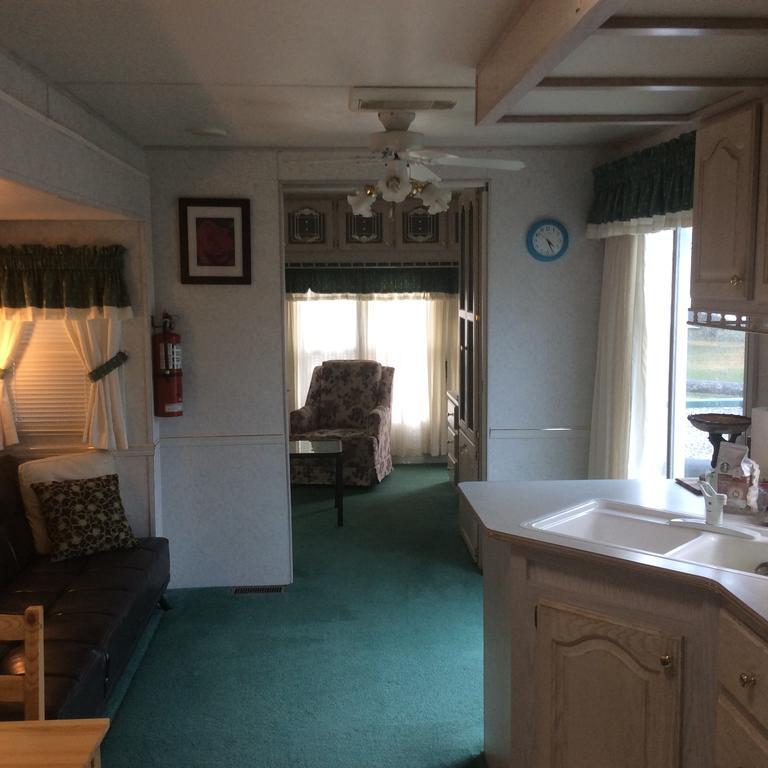 Robert'S Roost Rv Park Resort Quesnel Buitenkant foto